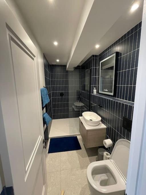 Apartments In The Heart Of Richmond, London 리치먼드 외부 사진